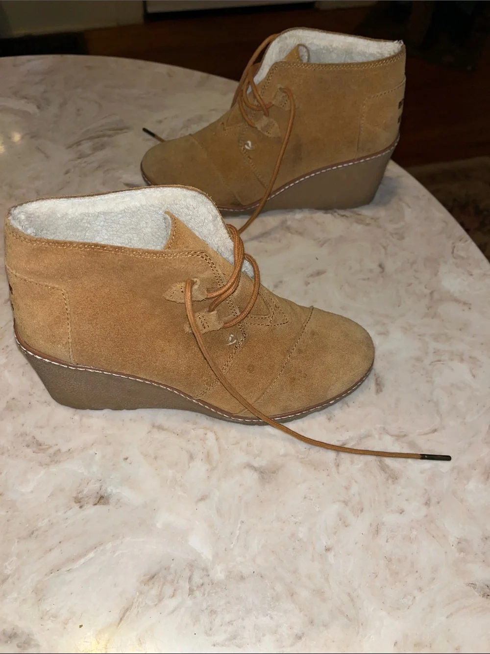 Toms pre owned